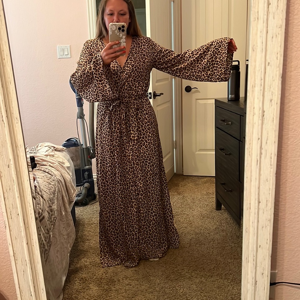 COPY - Cheetah long sleeve maxi